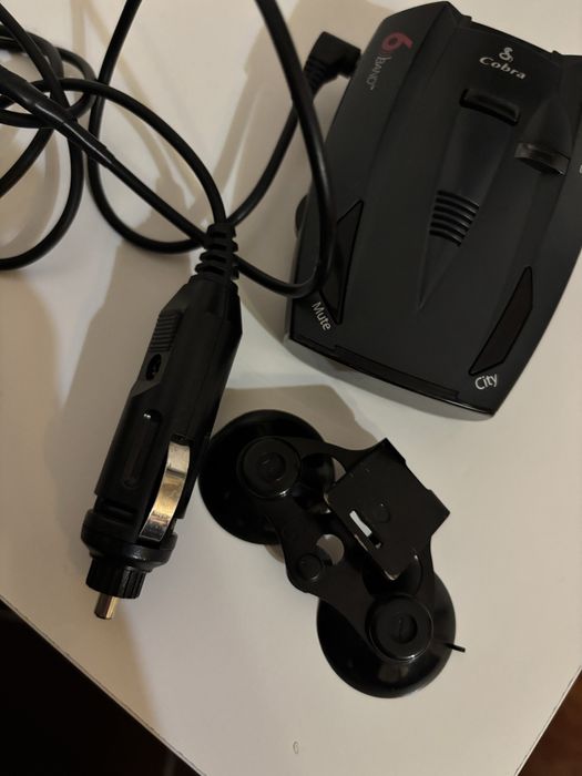 Detector radar Cobra ESD 7100