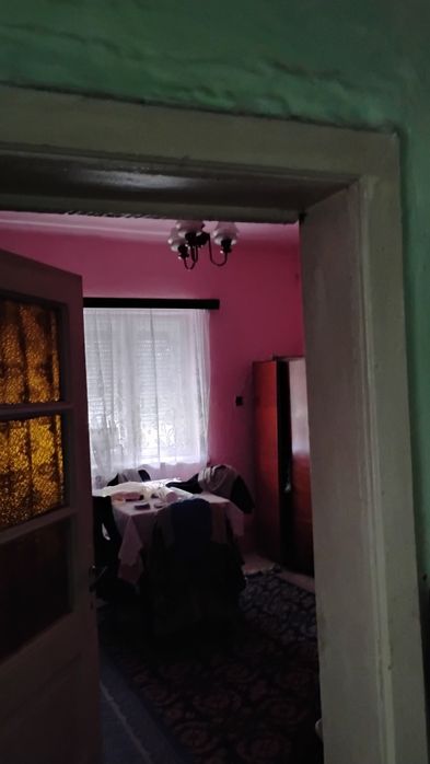 Vîd casă 2camere