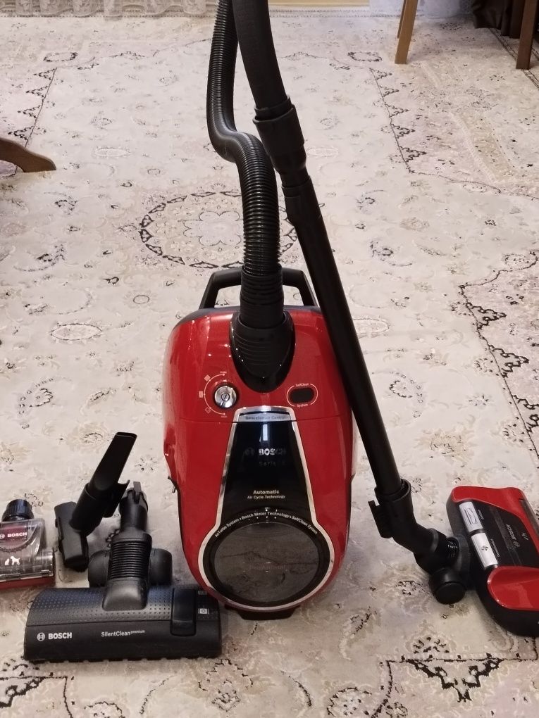 Продам пылесос Bosch в отличном состоянии