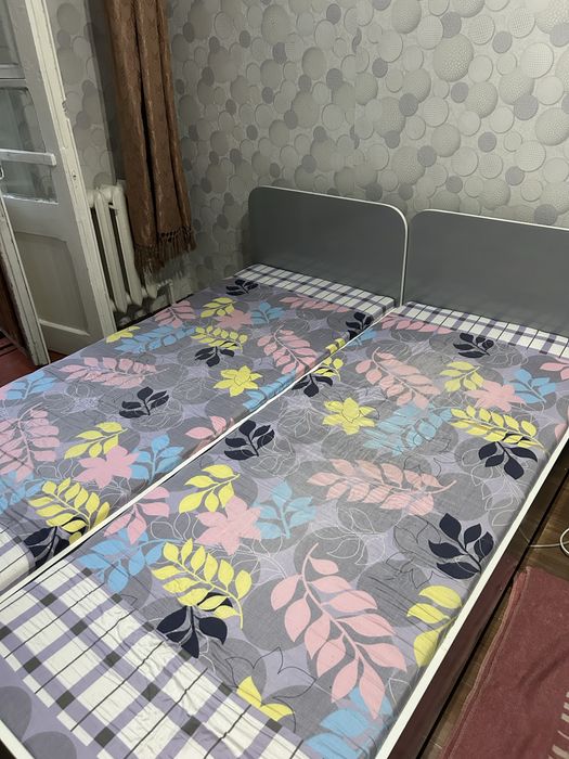 односпальная кровать