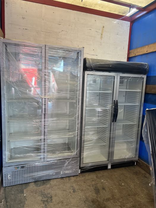 Vitria frigorifica sucuri/bauturi cu lumina led