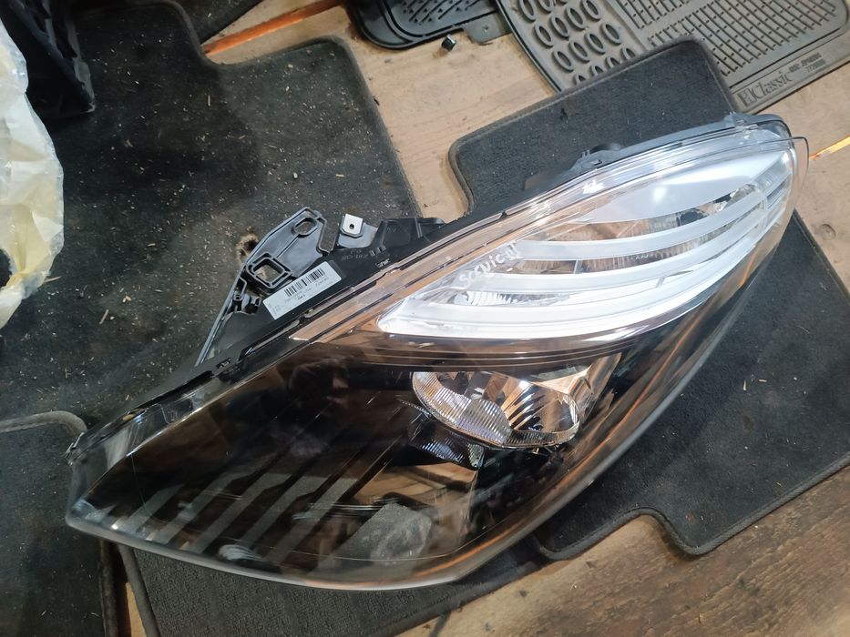 Far Megane3 Fluence Scenic3 Logan3 S2 Megane2 Clio4