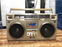 Radio casetofon jvc m 70