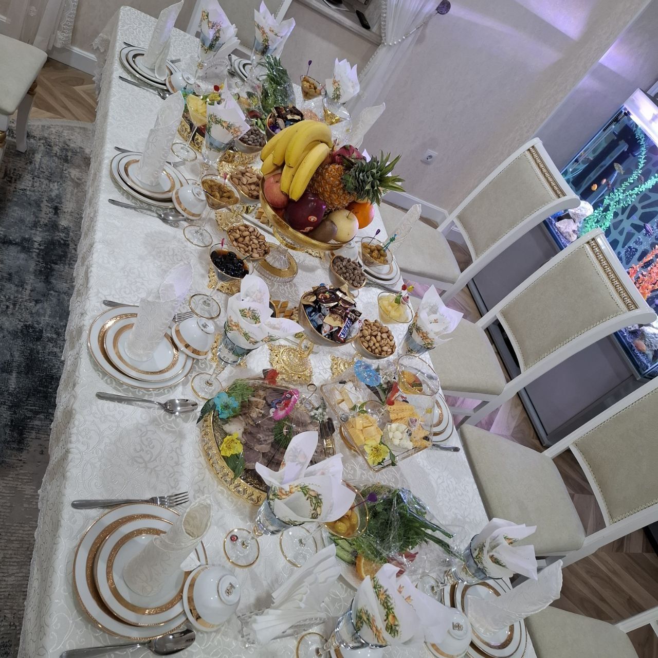 24/7 Prakat stol stul Naves прокат стол стул vintilyator shirma zont