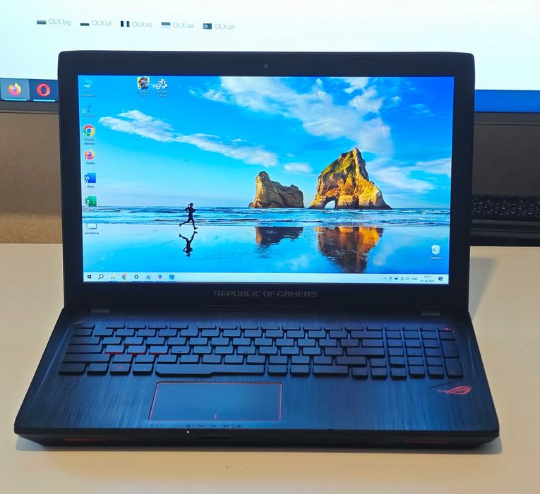 Ноутбук Asus ROG i7 7700, ОЗУ 16 Гб, видеокарта GeForce GTX 1050 Ti