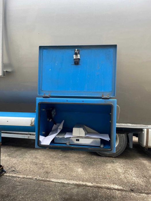 Cisterna ADR Schrader, pret cu TVA