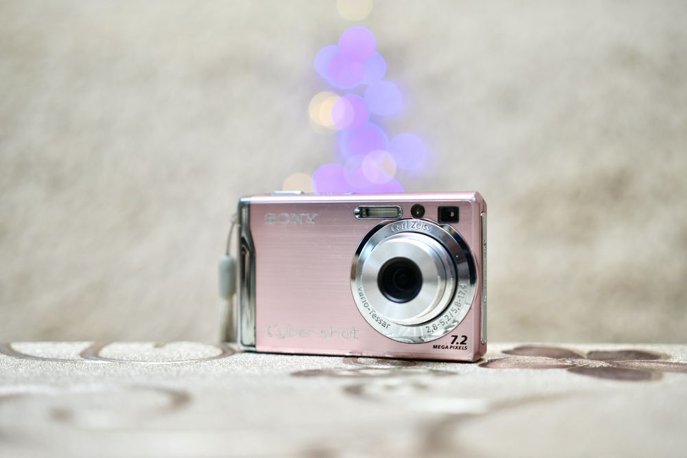 Sony Cyber-shot DSC-W80