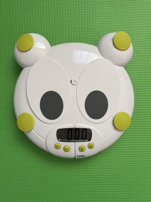 Cantar de bebelusi Laica