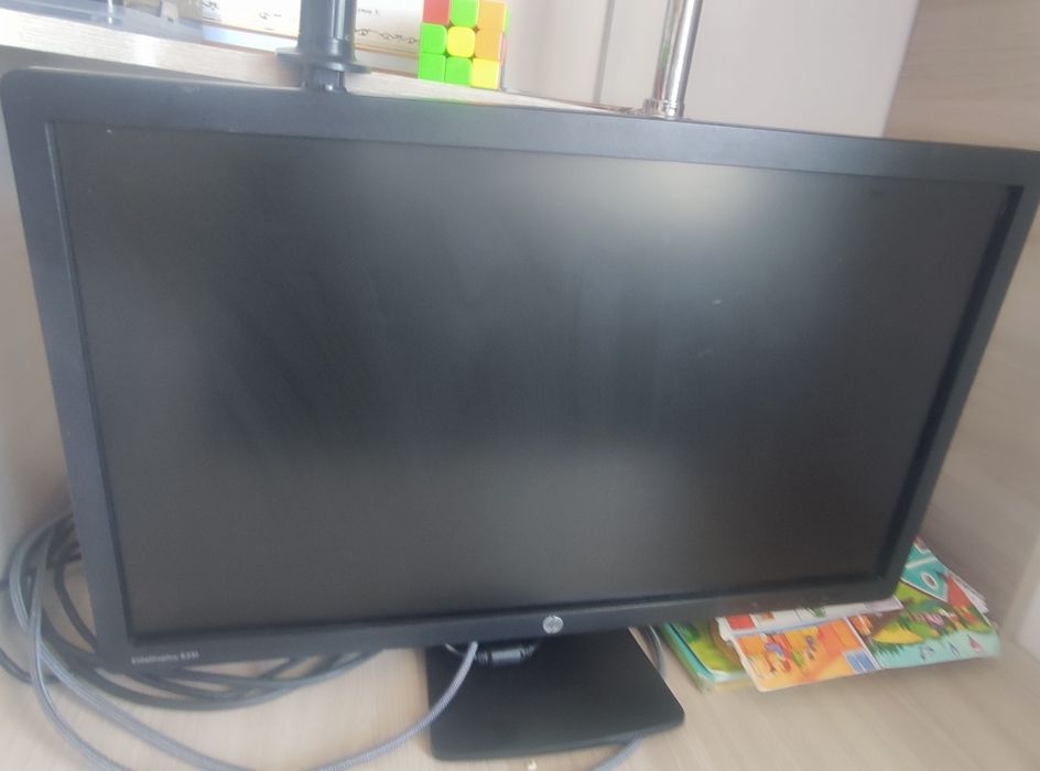 Продаются 23 дюма Монитор от HP