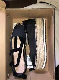 Espadrile Zara nepurtate