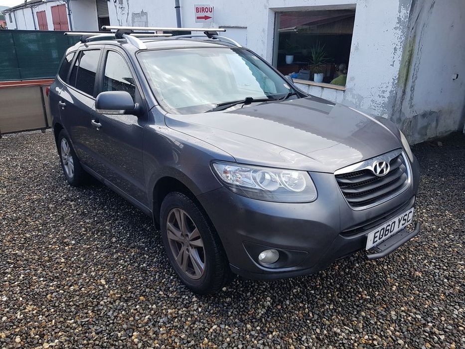 Dezmembrari dezmembrez  Hyundai Santa Fe 2 Facelift 2.2 Diesel 2010-2012