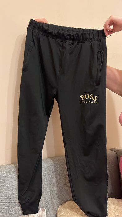 Мъжко долнище на HUGO BOSS