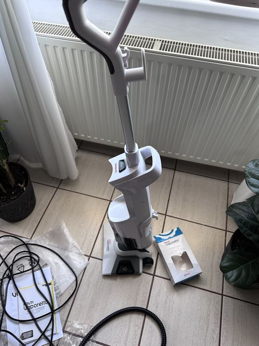 Aspirator vertical 3 în 1, Polti Vaporetto 3clean