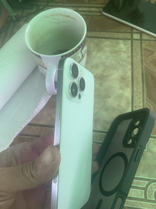 Vand iphon 16 Pro max 256gb pret 4500 este ca nou