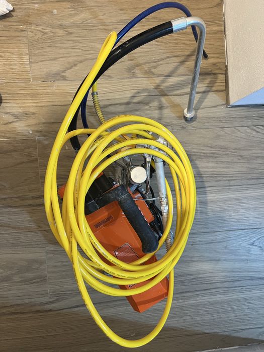 Pistol vopsit airless VEVOR 2000W cu furtun pt interior și exteriorPro