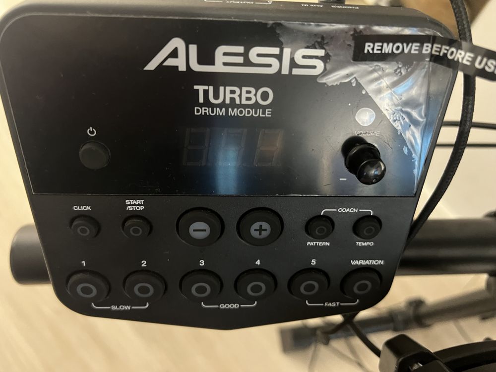 Электронная ударная установка Alesis TURBO MESH KIT