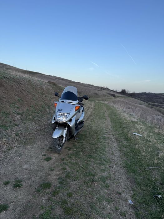 Honda pantheon 150 2t