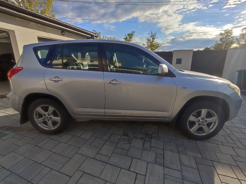 Toyota RAV4 Luxury