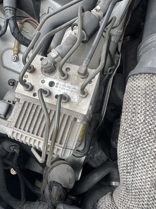 Mercedes E350 бензин 272 к.с На Части