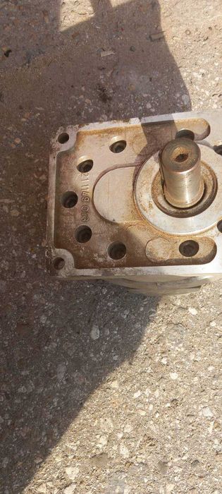 Хидравлична помпа