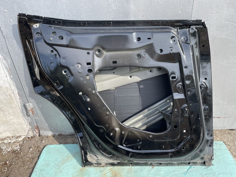 Задна лява врата за BMW IX I20 БМВ ИХ И20  2021г-