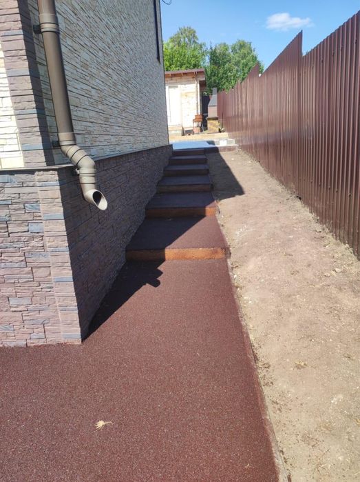 Резиновое покрытие, тартан!