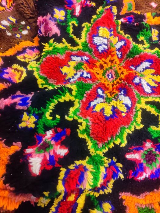 Продавам нови китеници