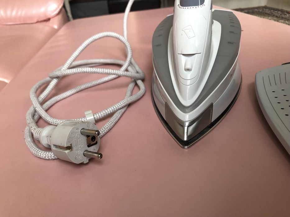 Продам Утюг TexStyle 7 BRAUN TS785ESTP