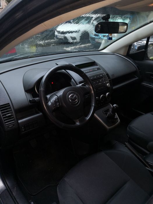 Vând Mazda 5.  Proprietar.