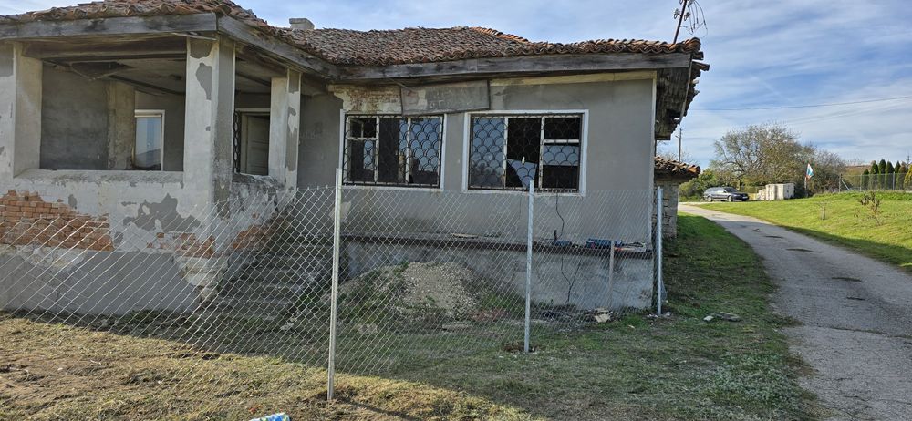 Продава се Къща в с. Дебрене, Област Добрич - 98 кв.м за 307 €/кв.м - Снимка #4