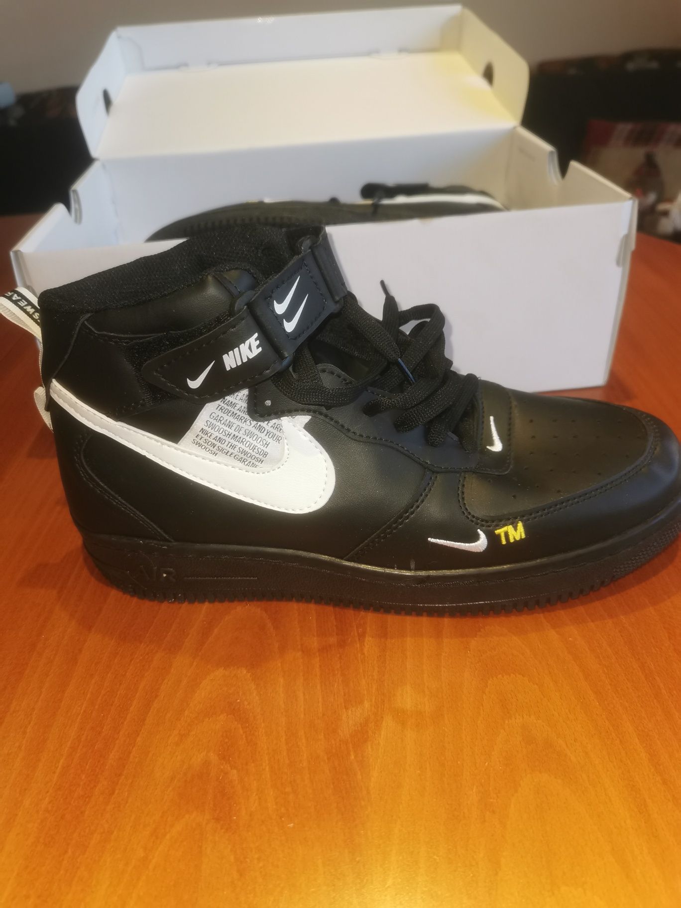 Обувки NIKE 44 номер