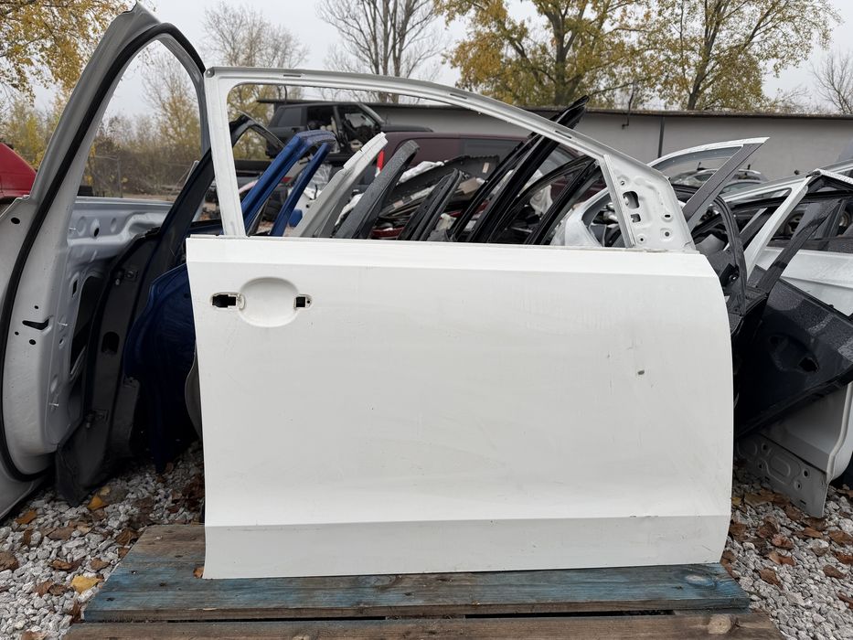 Врата Skoda Octavia