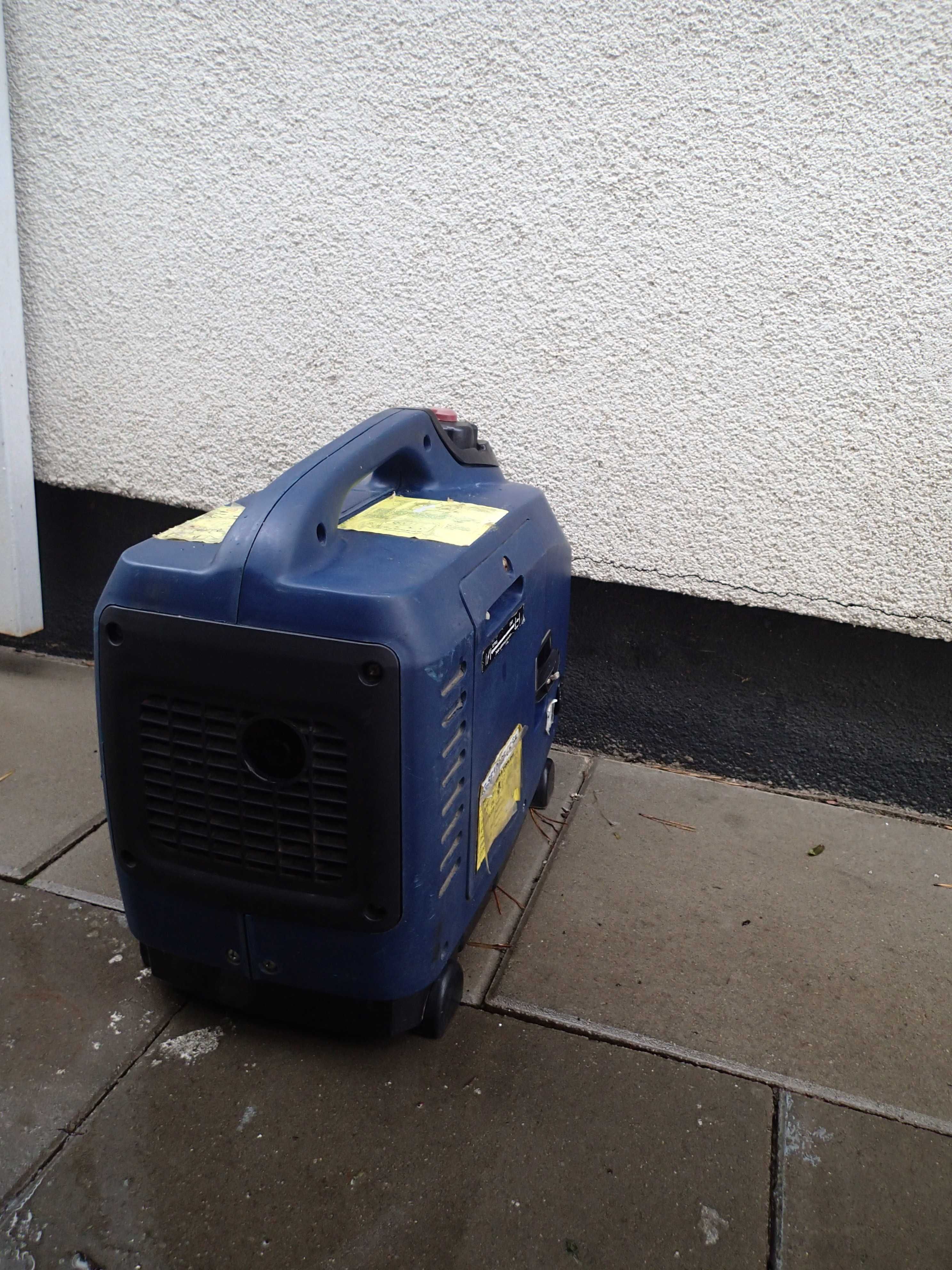 generator de curent inverter, sinus pur, FME 1kW, foarte silentios