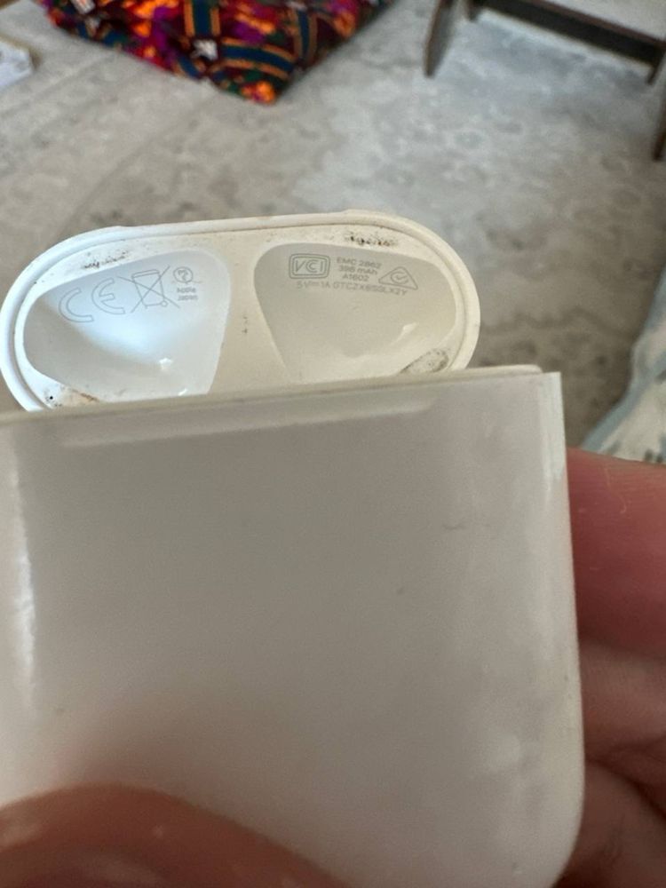 Кейс airpods 2 оригинал