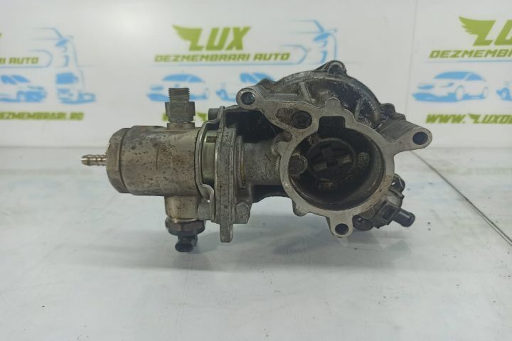 Pompa vacuum 06j145100c 2.0 tfsi CDNB Volkswagen VW Passat B6 seria