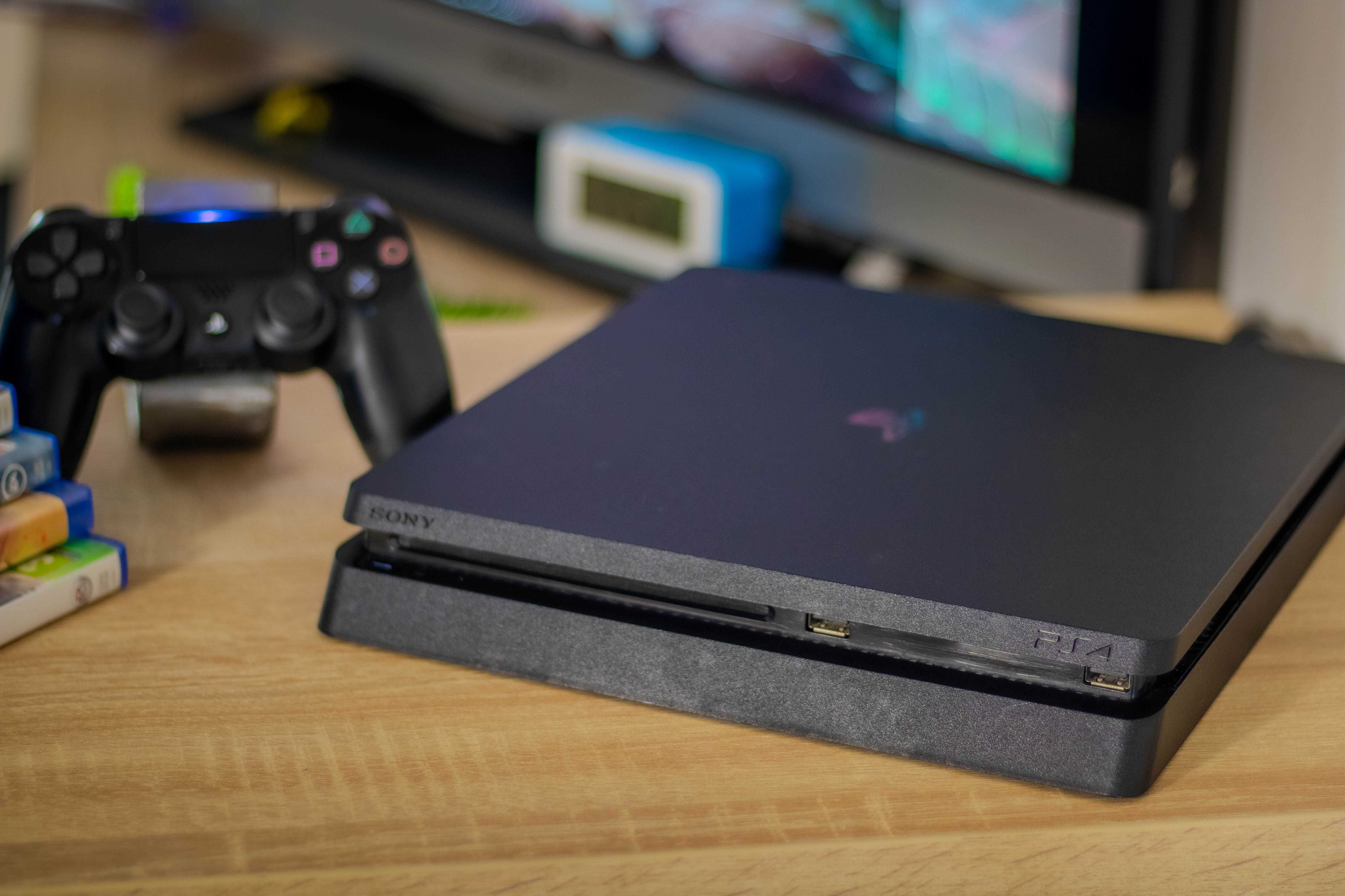 Ps 4 PlayStation 4 Slim SSD 480GB + 10 Jocuri |Stare excelentă