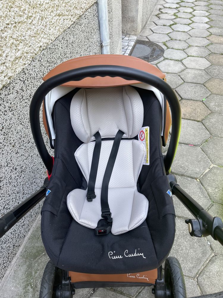 Бебешка количка 2в1  Pierre cardin