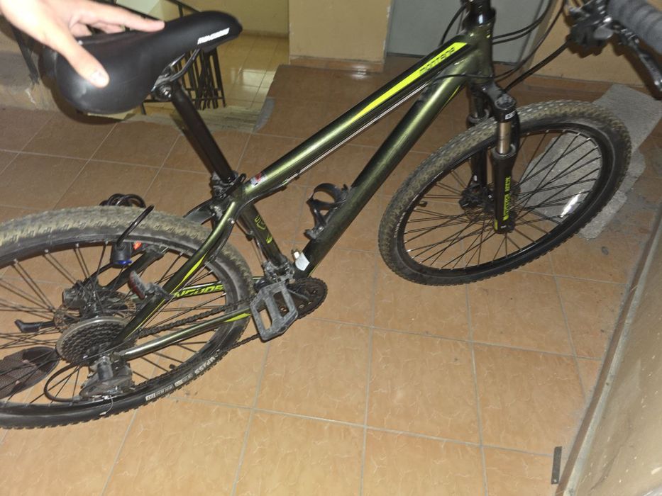 Велосипед Mongoose. Монгуст 27.5, M