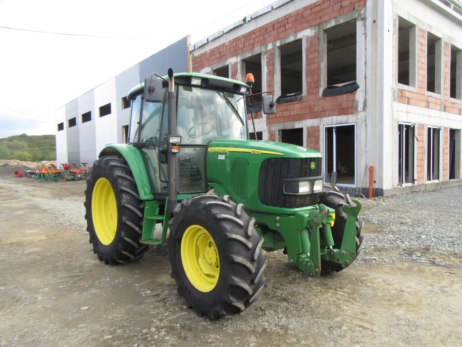 John Deere 6320