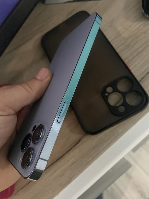 Vand iph 13-PRO MAX 256-Siera blue