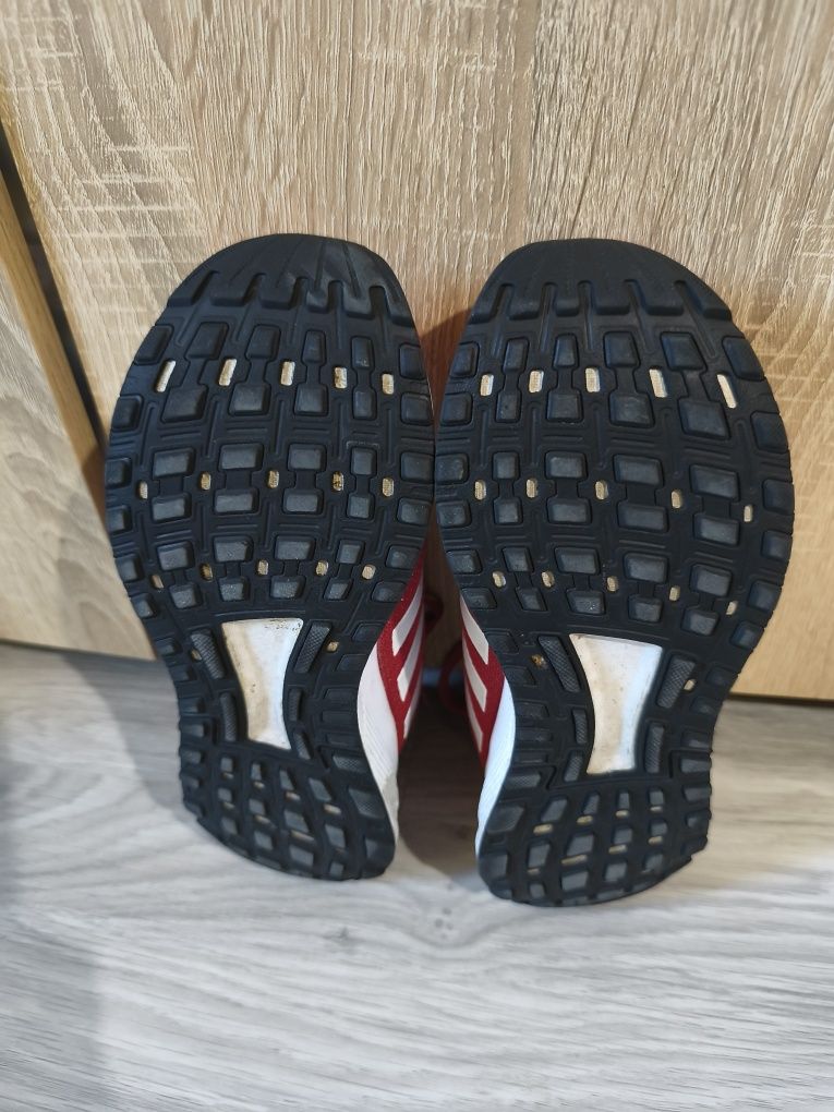 Оригинални дамски маратонки "Adidas" 36 2/3