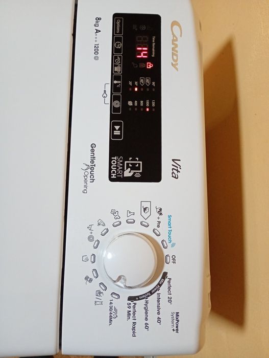 Пералня с горно зареждане Candy Smart 8kg