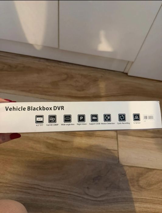 Oglinda retrovizoare cu camera