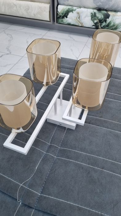 Люстра плафонли.