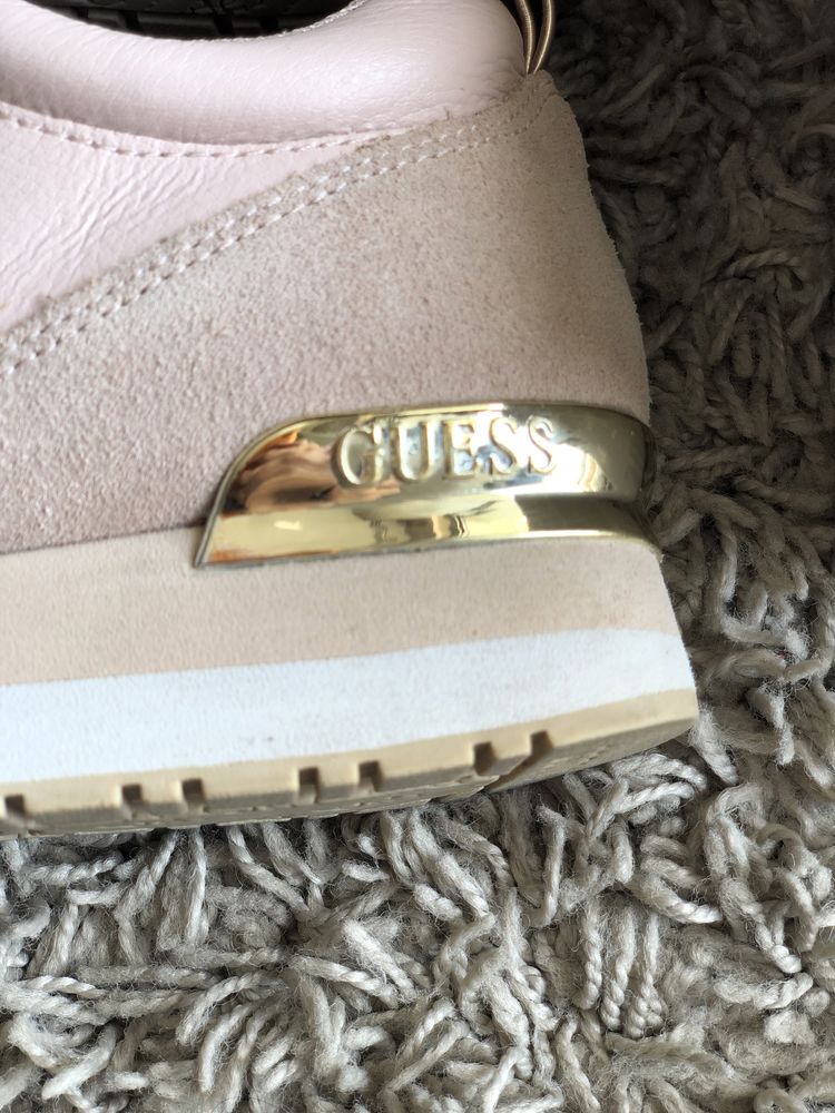 Adidași /sneakers de damă GUESS/roz deschis