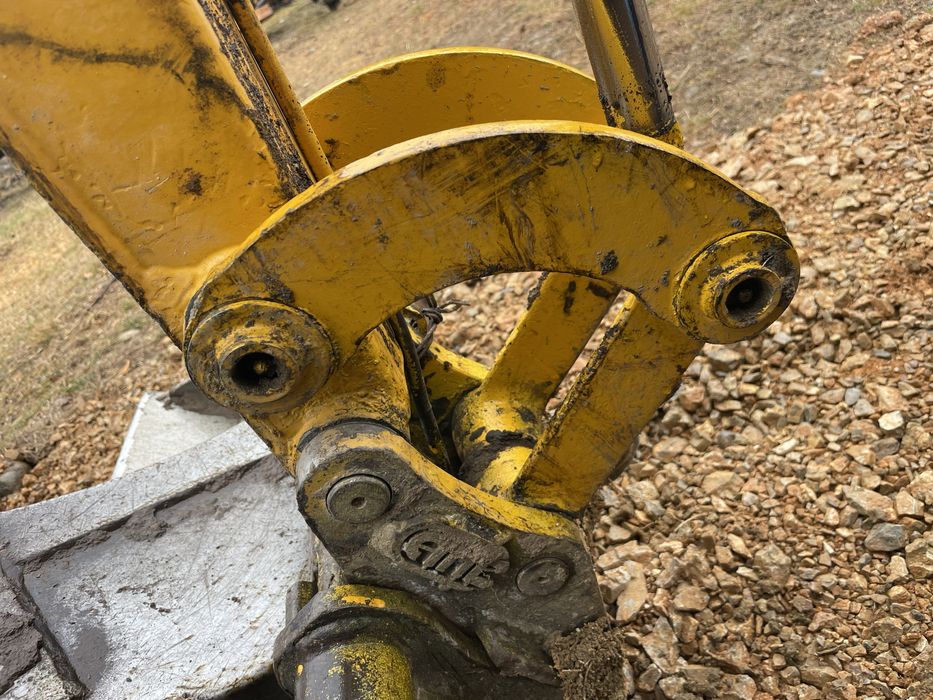 Miniexcavator Komatsu PC15 R8