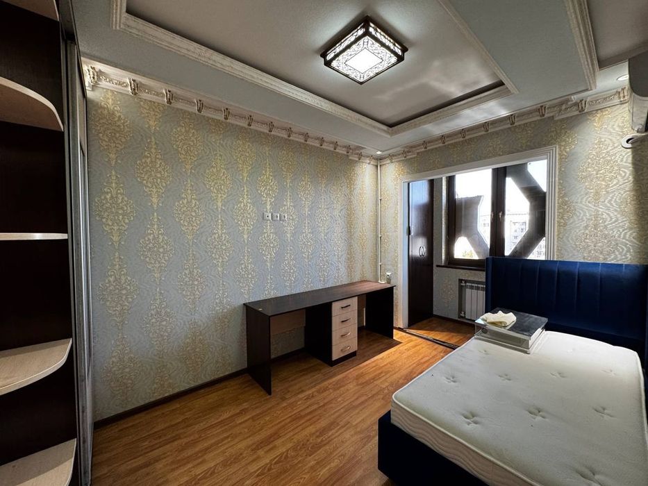 Продам 4/8/9 100м2, ор-р: Госпитальный рынок, Ул. Нукусская