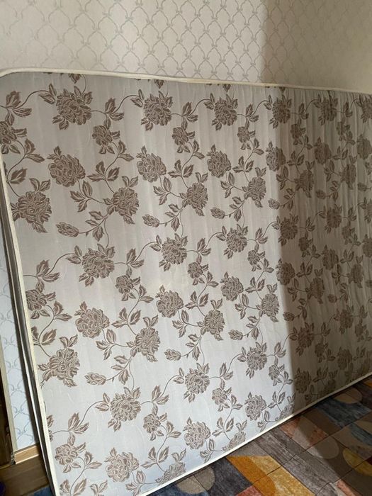 Продам матрас 15тыс