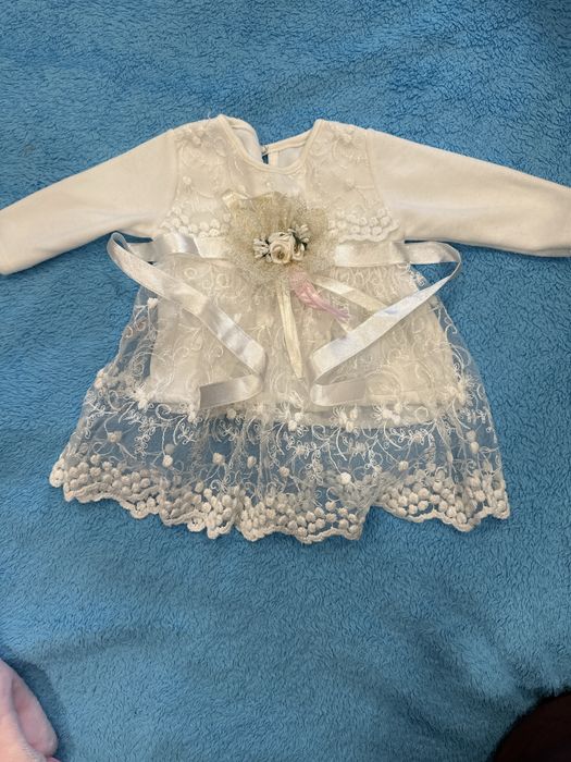 Бебешка рокличка