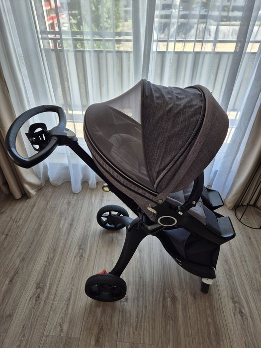 Cărucior Stokke v6, 3 in 1, cu scoica si accesorii